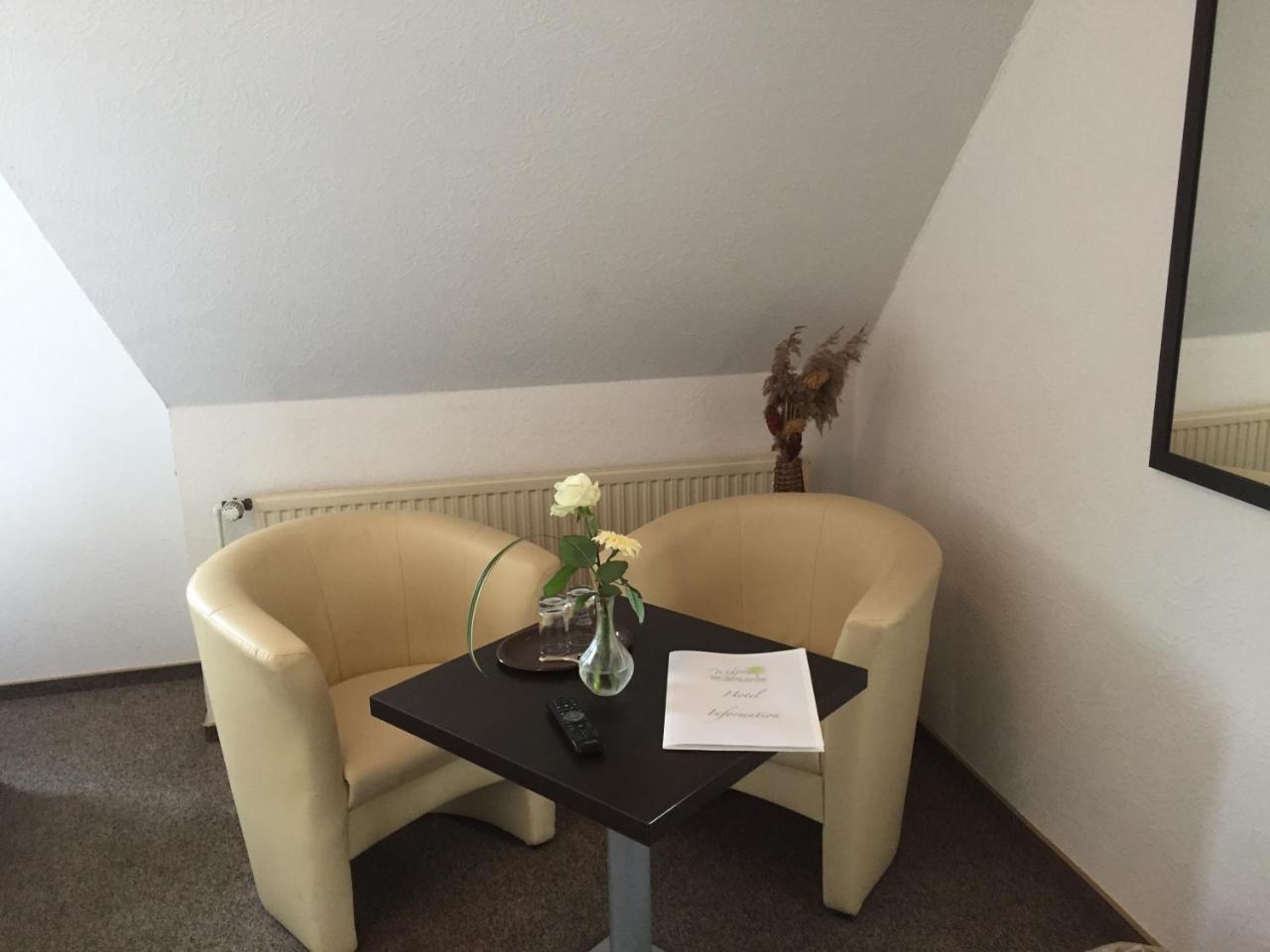 Hotel Wuelfers Gasthaus Gross Ippener エクステリア 写真