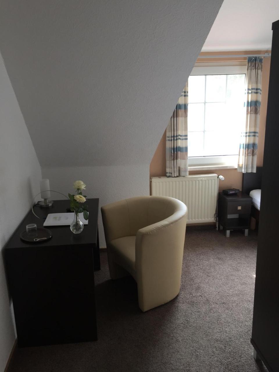 Hotel Wuelfers Gasthaus Gross Ippener エクステリア 写真
