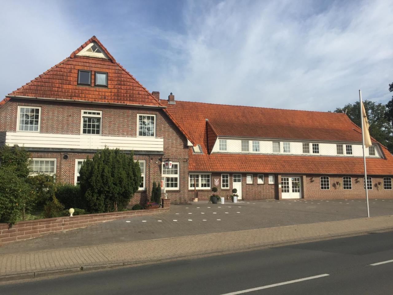 Hotel Wuelfers Gasthaus Gross Ippener エクステリア 写真